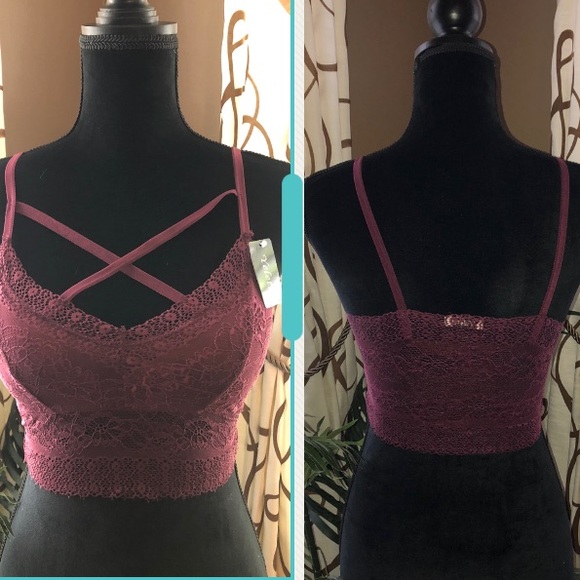 Yelete Tops - NWT Burgundy Lace Floral Bralette Crop Top Small